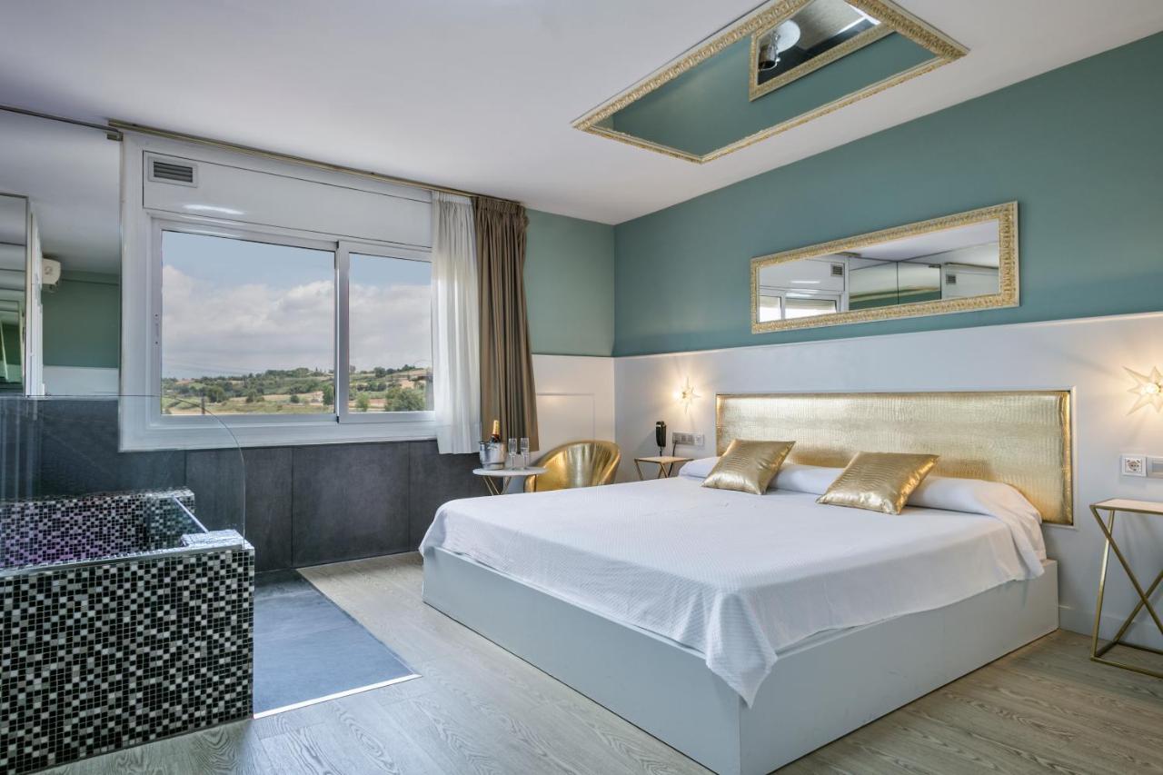 Hotel H Гранолерс Екстериор снимка