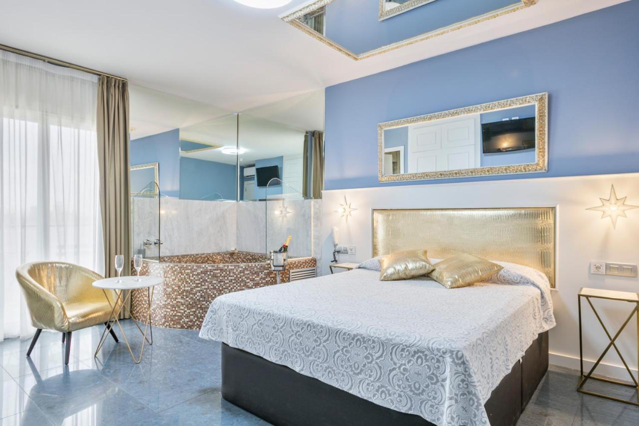 Hotel H Гранолерс Екстериор снимка