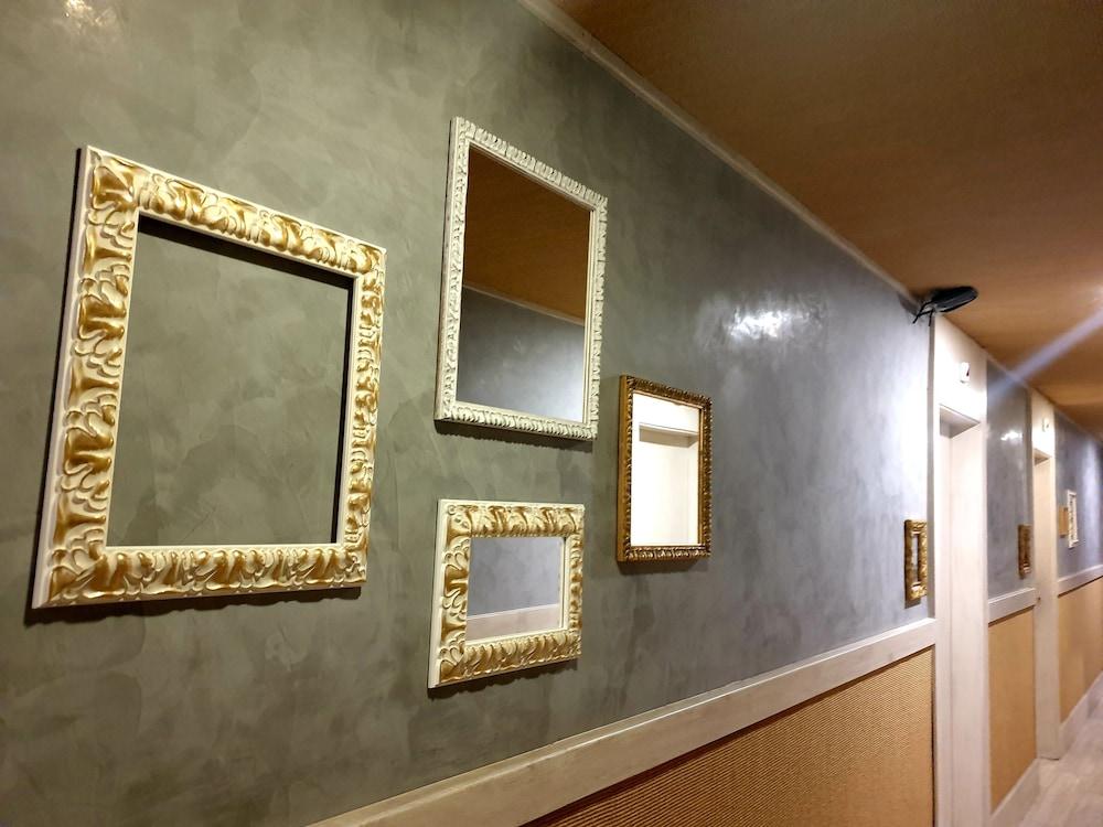 Hotel H Гранолерс Екстериор снимка