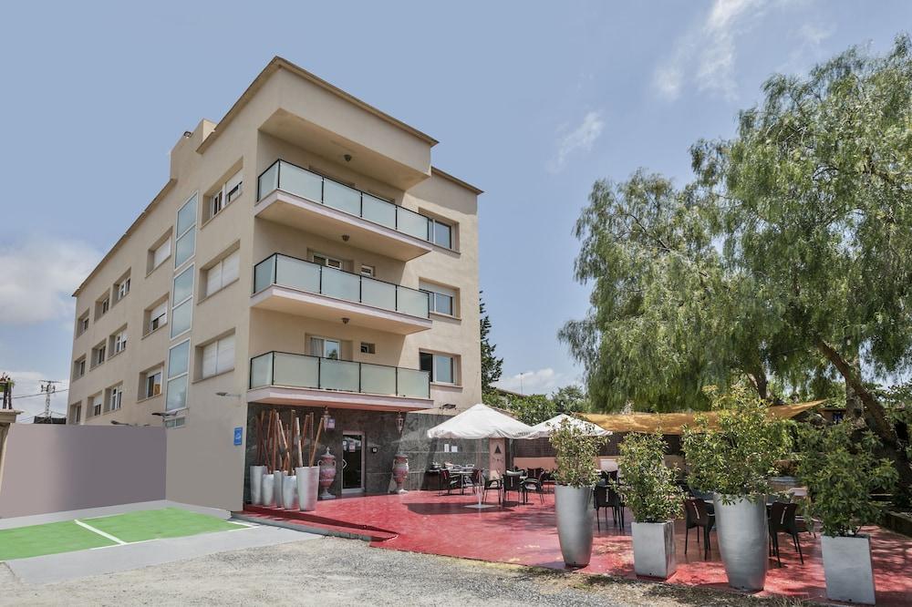 Hotel H Гранолерс Екстериор снимка