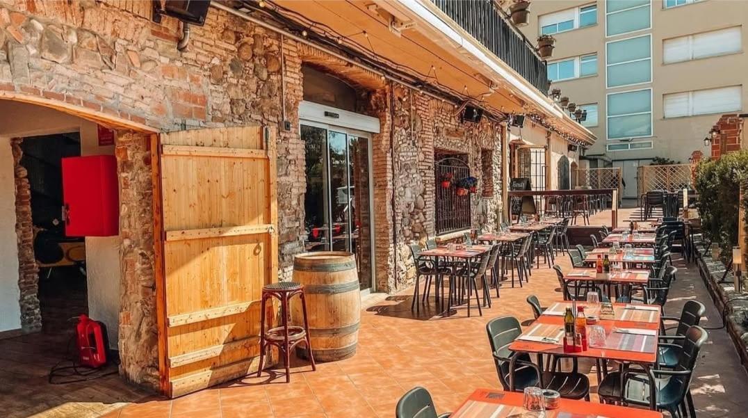 Hotel H Гранолерс Екстериор снимка